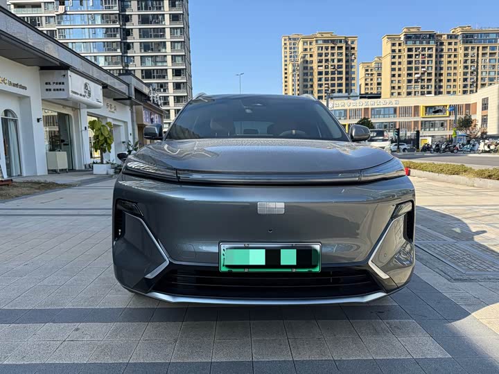 Фото 2 - Geely Galaxy Starship 7