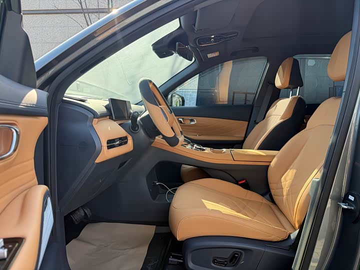 Фото 4 - Geely Galaxy Starship 7