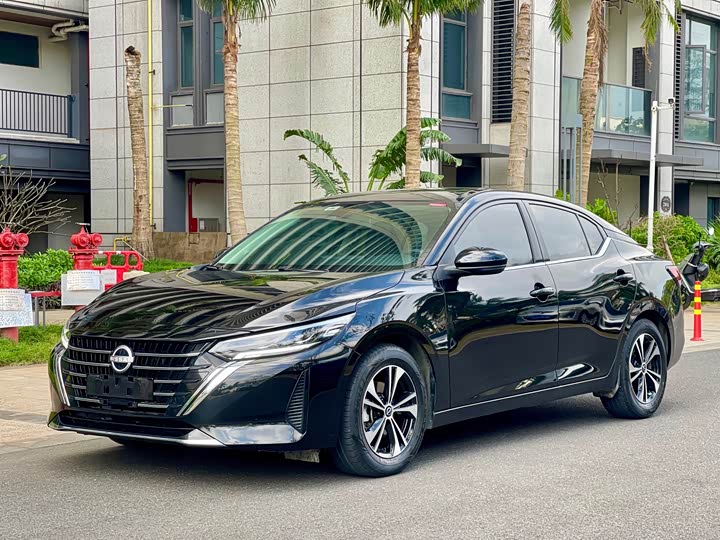 Фото 1 - Nissan Sylphy