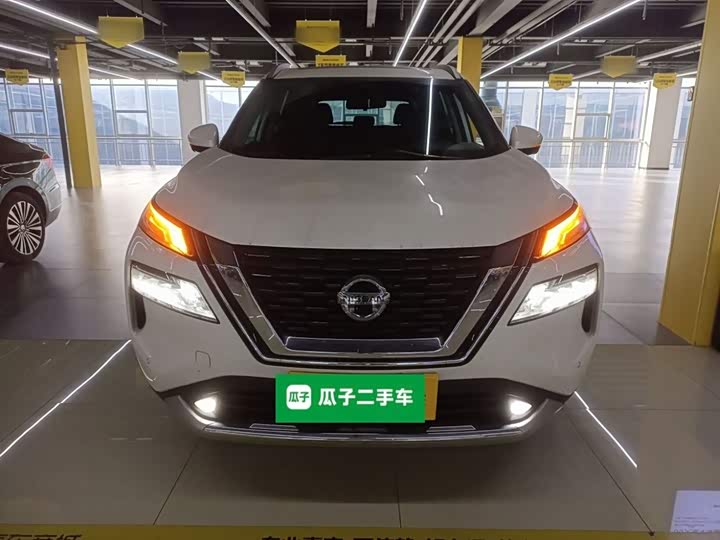 Фото 3 - Nissan X-Trail