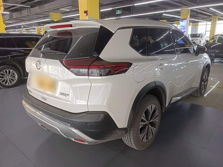 Фото 7 - Nissan X-Trail