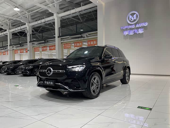 Фото 1 - Mercedes-Benz GLE-Class