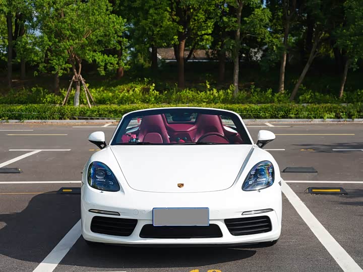 Фото 2 - Porsche 718