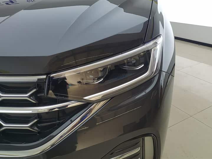 Фото 5 - Volkswagen Tayron