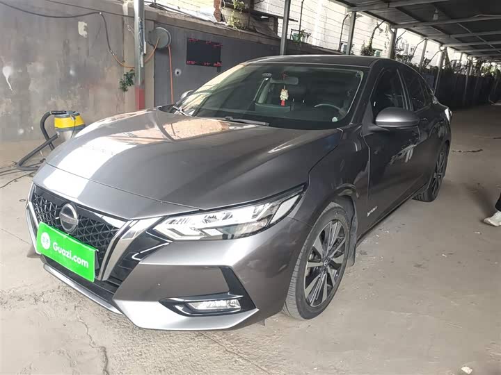 Фото 2 - Nissan Sylphy