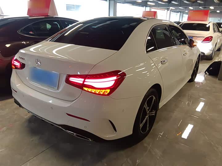 Фото 7 - Mercedes-Benz A-Class