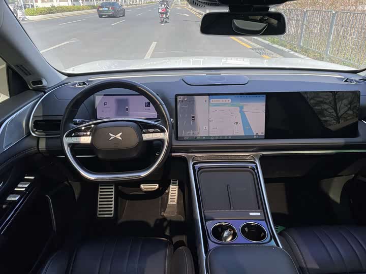 Фото 7 - XPeng G9