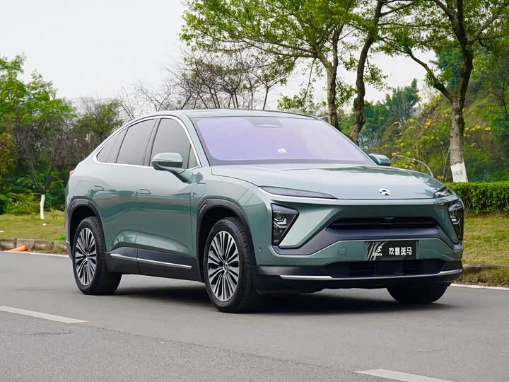 Фото 1 - Nio EC6