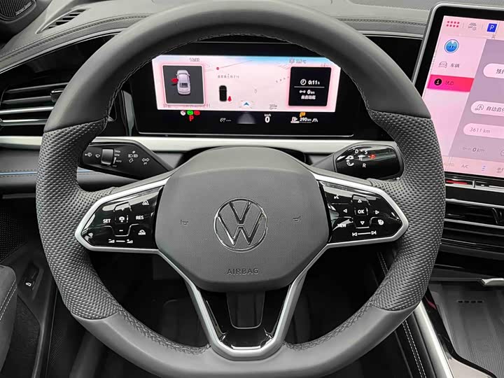 Фото 3 - Volkswagen Passat