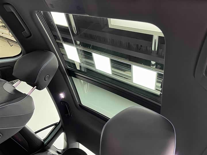 Фото 9 - Volkswagen Passat