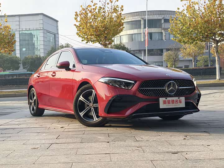 Фото 3 - Mercedes-Benz A-Class