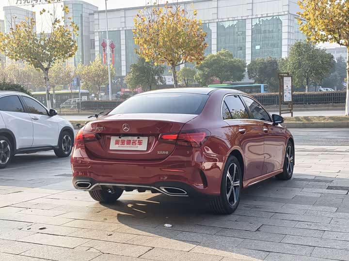 Фото 4 - Mercedes-Benz A-Class