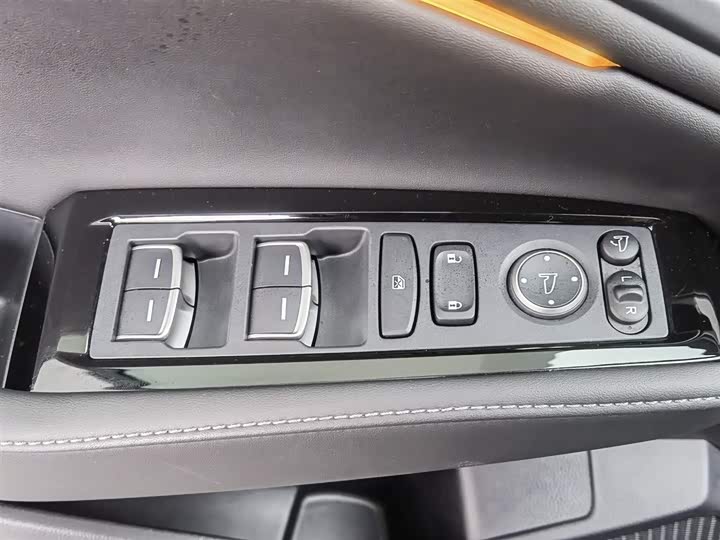 Фото 9 - Honda Accord Hybrid