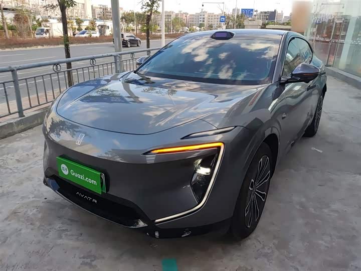 Фото 1 - Avatr 07