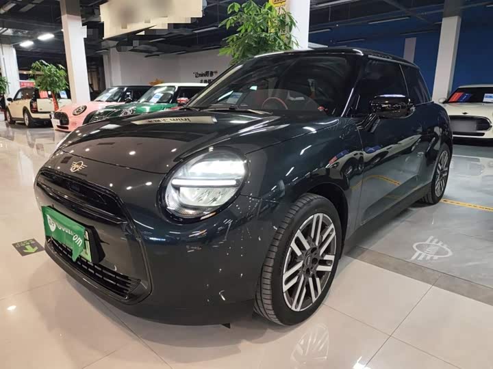 Фото 2 - Mini Cooper