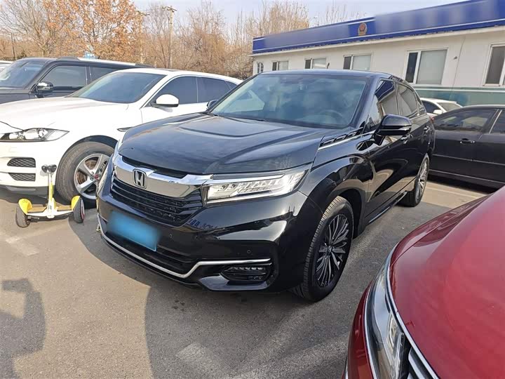 Фото 5 - Honda Avancier