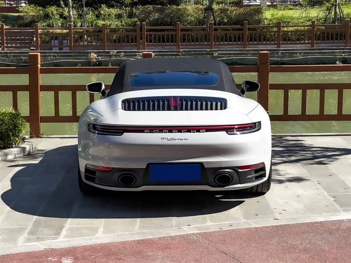 Фото 6 - Porsche 911