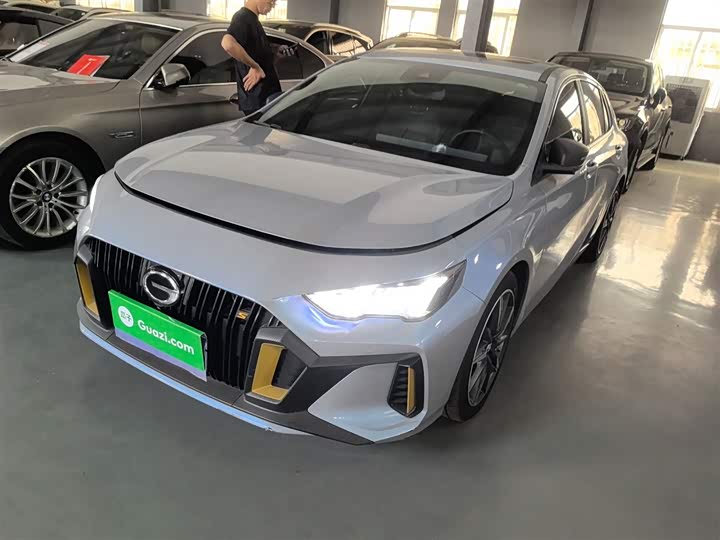 Фото 2 - GAC Trumpchi Empow R