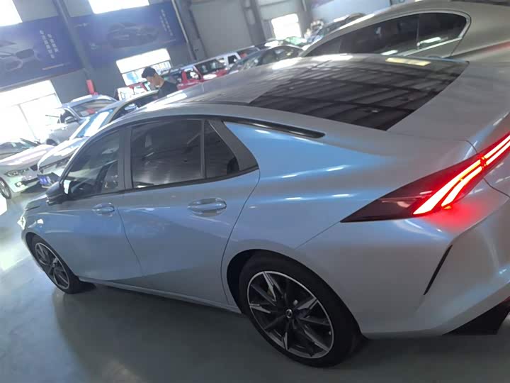 Фото 5 - GAC Trumpchi Empow R