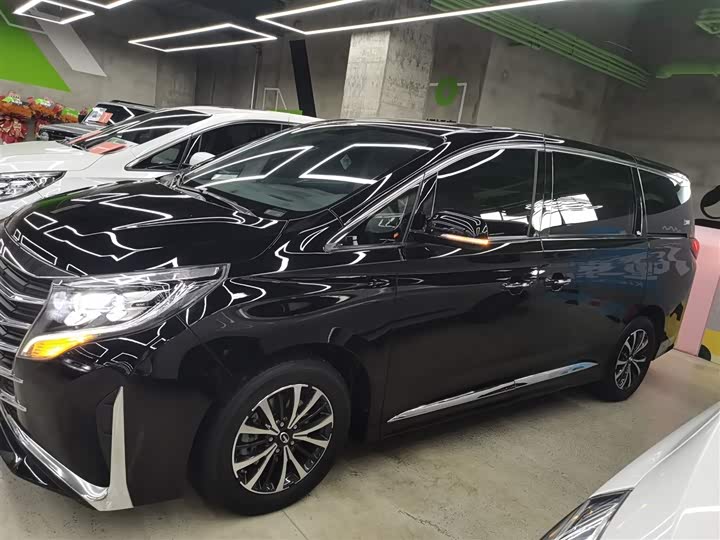 Фото 5 - GAC Trumpchi M8