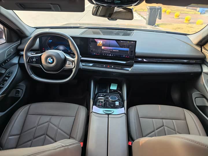 Фото 7 - BMW 5 Series