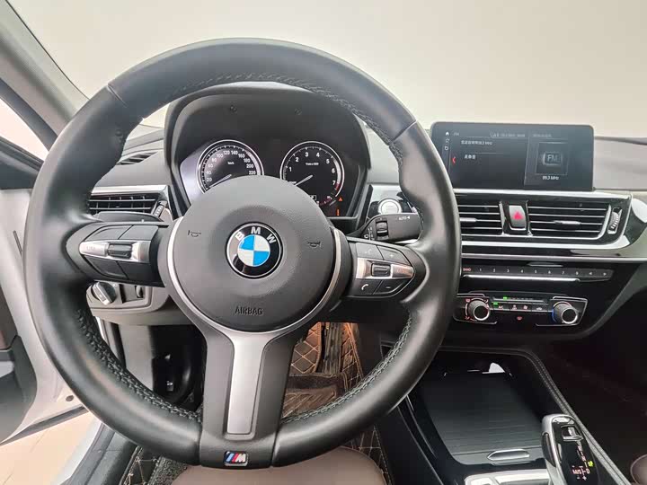 Фото 6 - BMW 1 Series