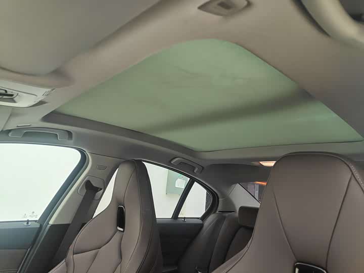 Фото 9 - BMW 1 Series