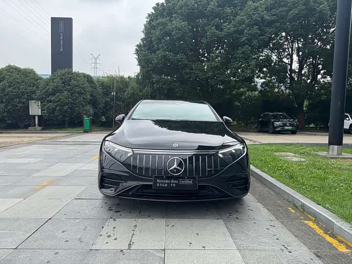 Фото 2 - Mercedes-Benz EQS AMG