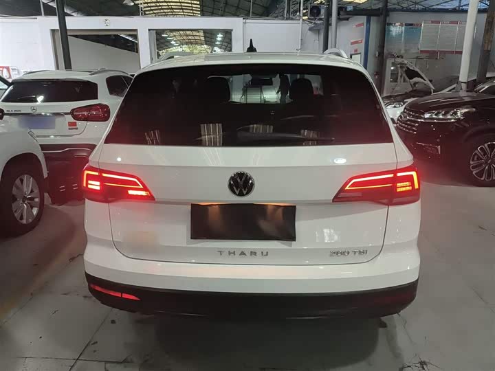 Фото 6 - Volkswagen Tharu