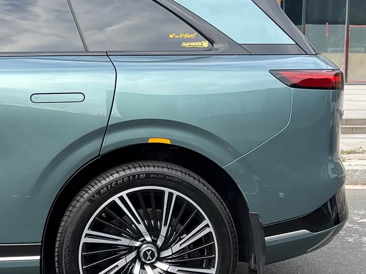 Фото 4 - XPeng G9