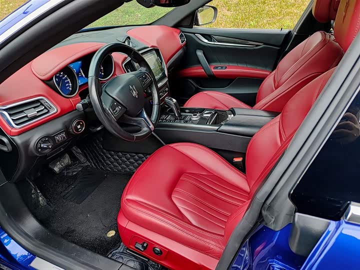 Фото 7 - Maserati Ghibli