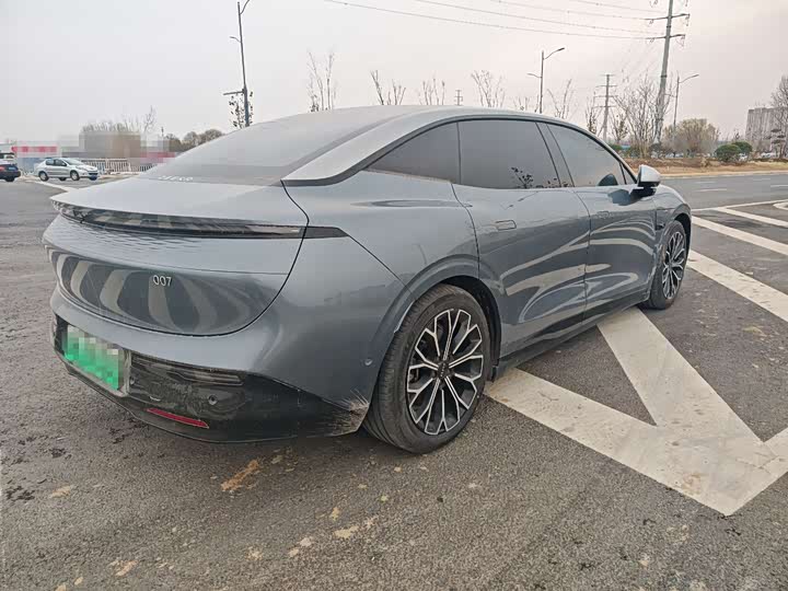 Фото 4 - Zeekr 007