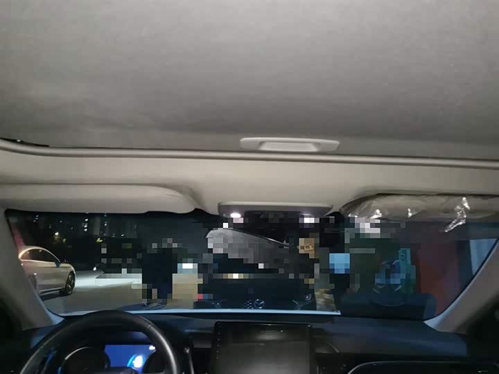 Фото 9 - Toyota Camry