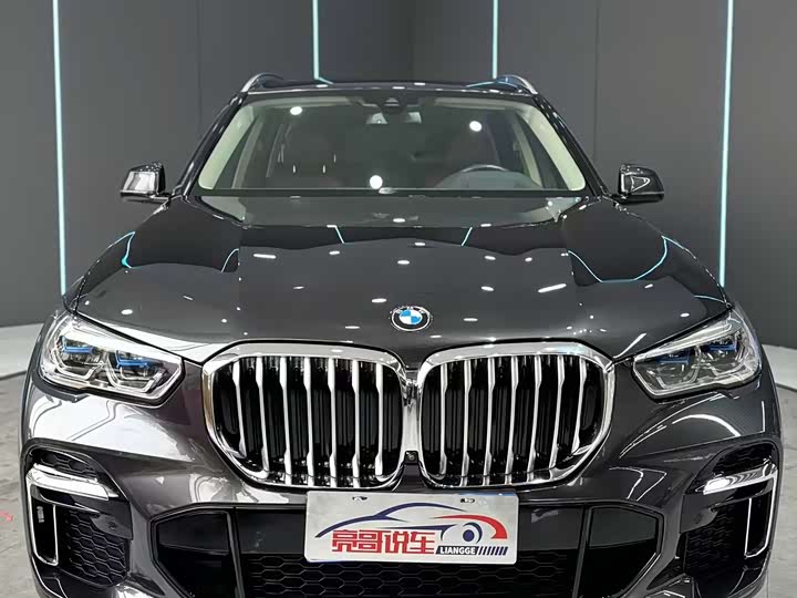Фото 2 - BMW X5