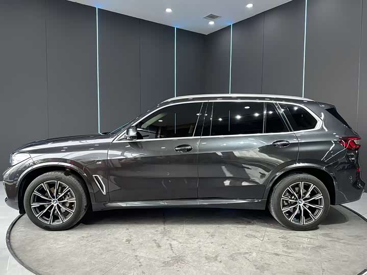 Фото 4 - BMW X5