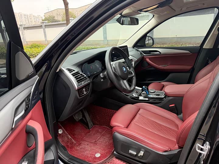 Фото 7 - BMW iX3