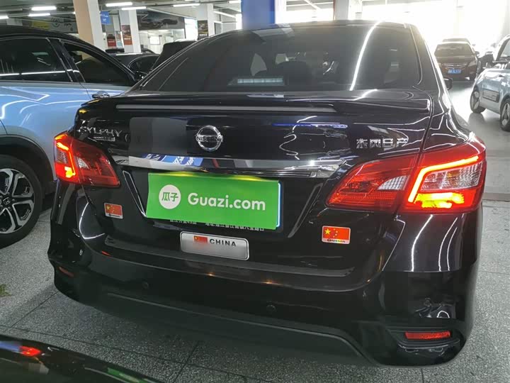 Фото 6 - Nissan Sylphy