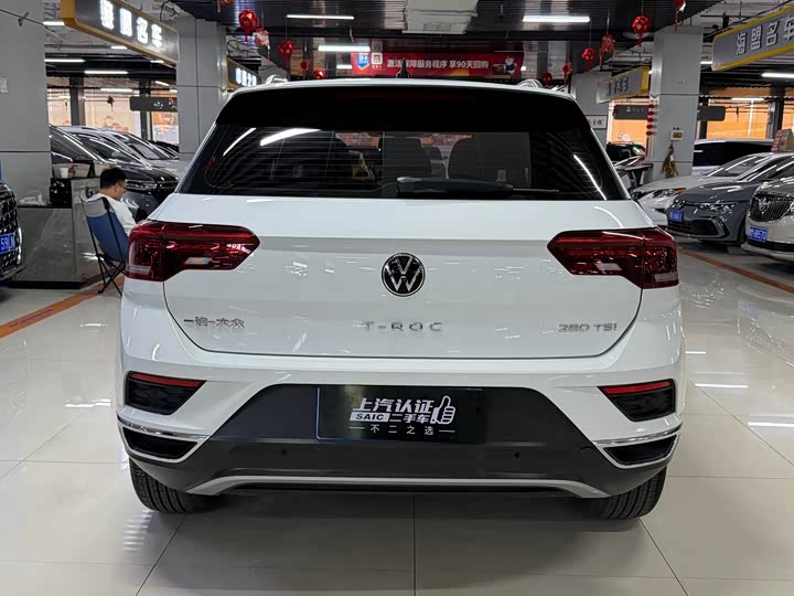 Фото 7 - Volkswagen T-Roc