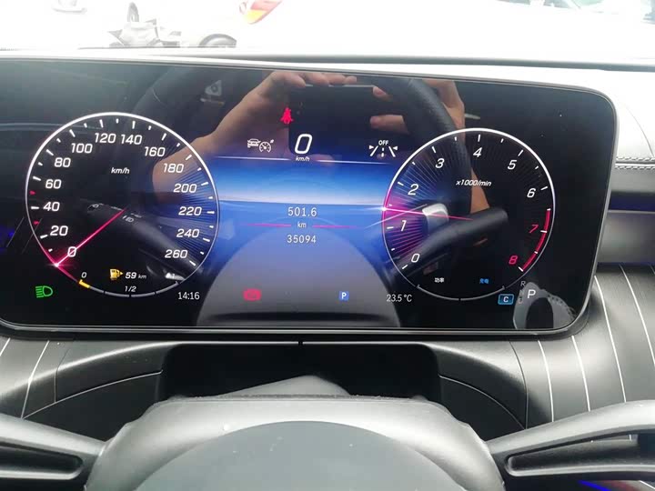 Фото 4 - Mercedes-Benz C-Class