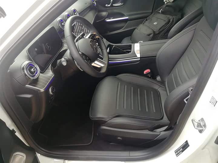 Фото 7 - Mercedes-Benz C-Class