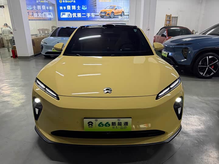 Фото 2 - Nio ET5