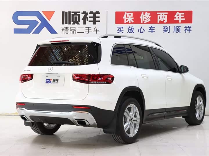 Фото 4 - Mercedes-Benz GLB-Class