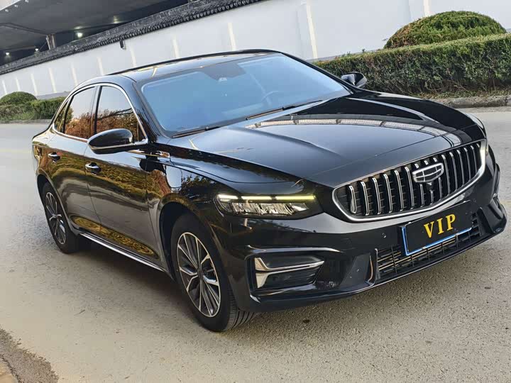 Фото 3 - Geely Preface