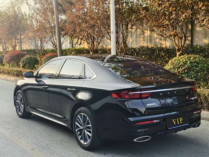 Фото 5 - Geely Preface