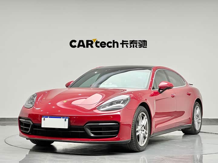 Фото 1 - Porsche Panamera