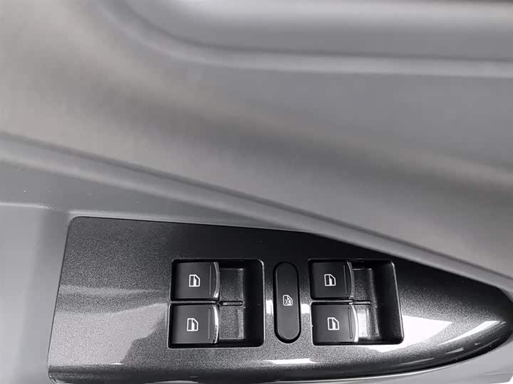 Фото 9 - Ora White Cat