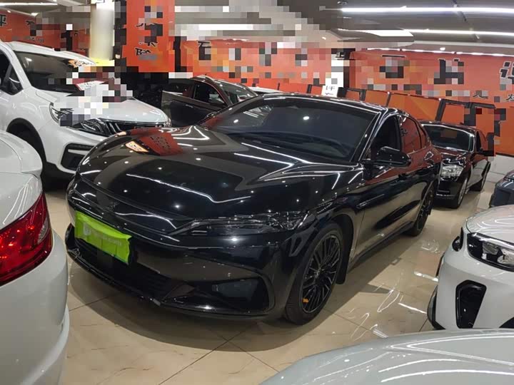 Фото 2 - BYD Han