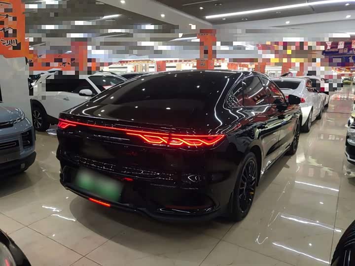 Фото 7 - BYD Han