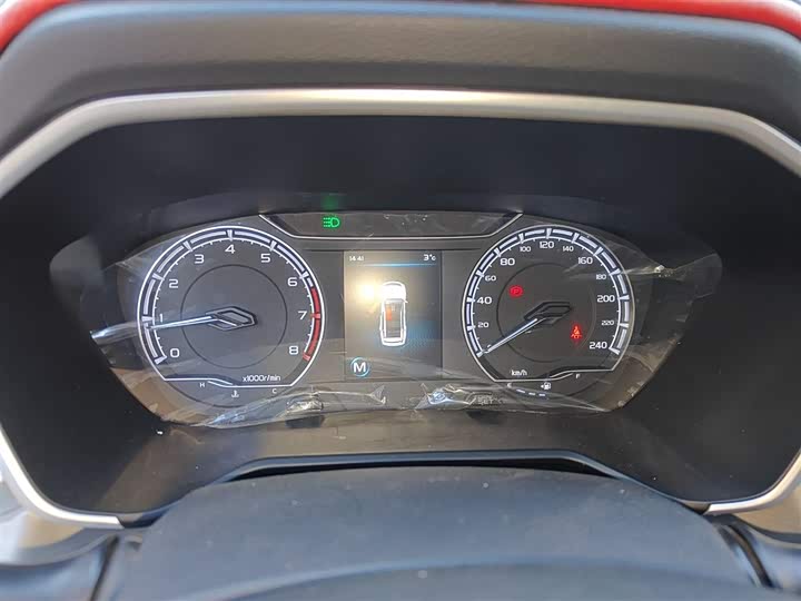 Фото 4 - Geely Vision X6