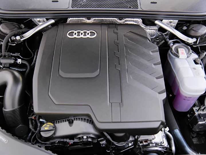 Фото 9 - Audi A6L